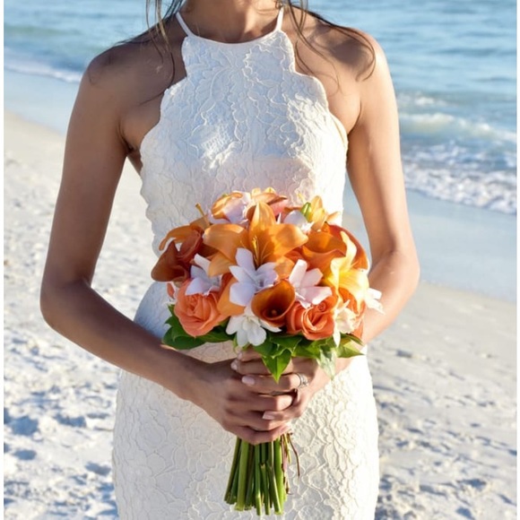 Sale!! Limited Time Only ‼️ZENITH CREAM LACE MAXI DRESS - Picture 3 of 7